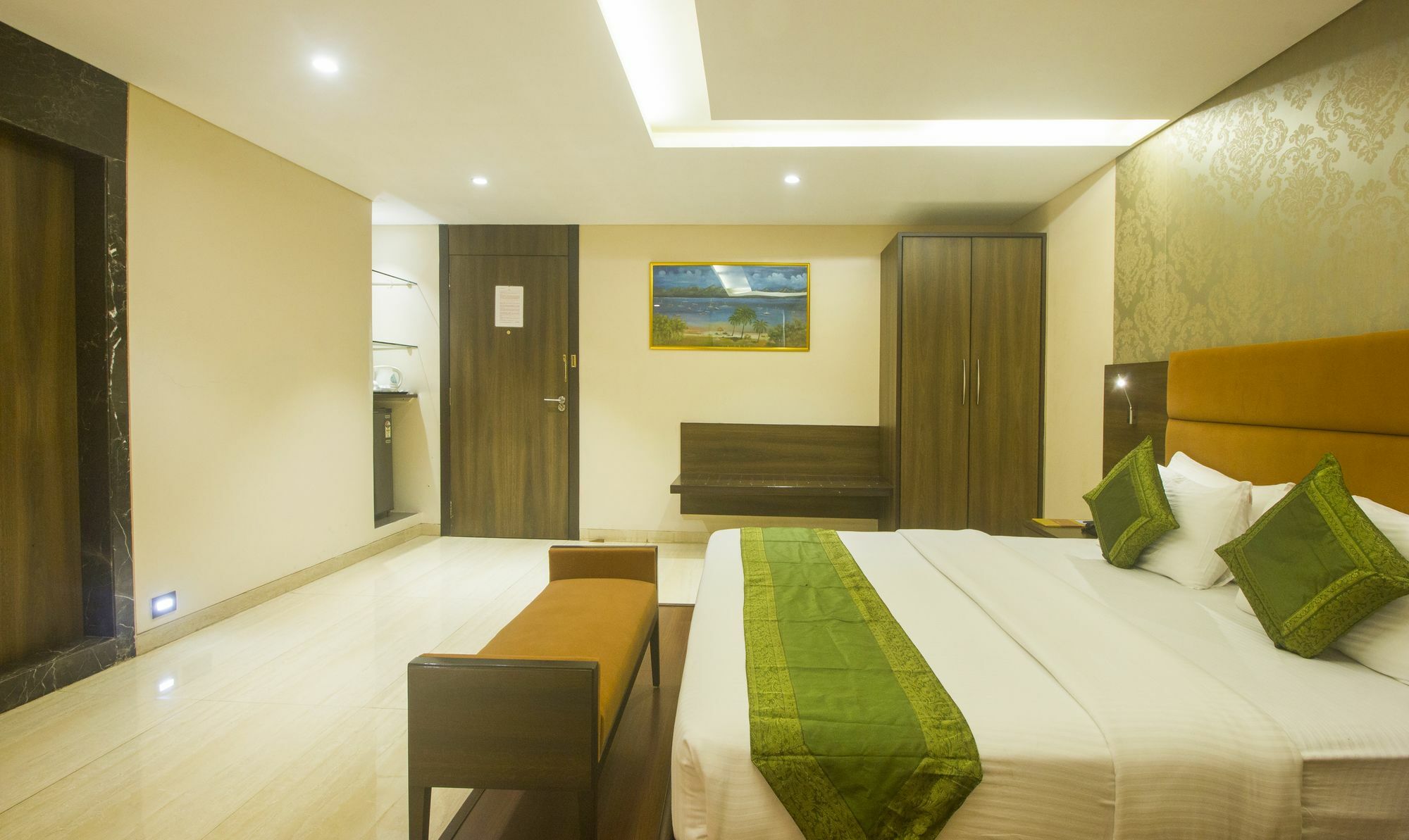 Treebo Trend Rosewood 3*